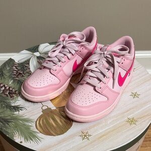 Nike Blush Pink Athletic Shoes